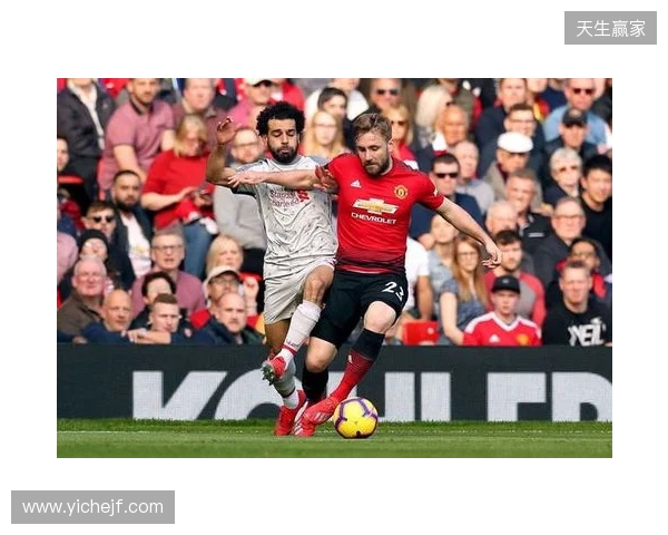 利物浦客战森林：萨拉赫、加克波、埃基蒂克首发，维尔茨出战